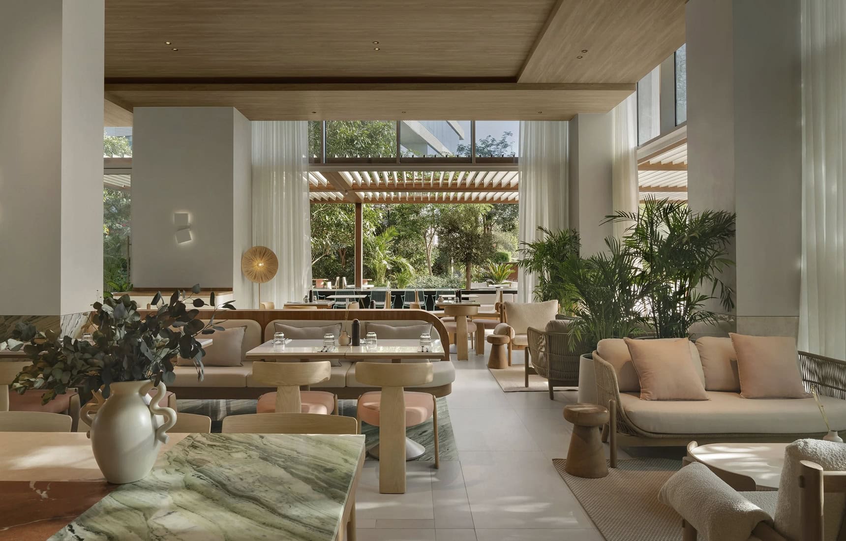 Nette Al Barari by H2R Design: A Wellness Café in the Only Real Garden in Dubai