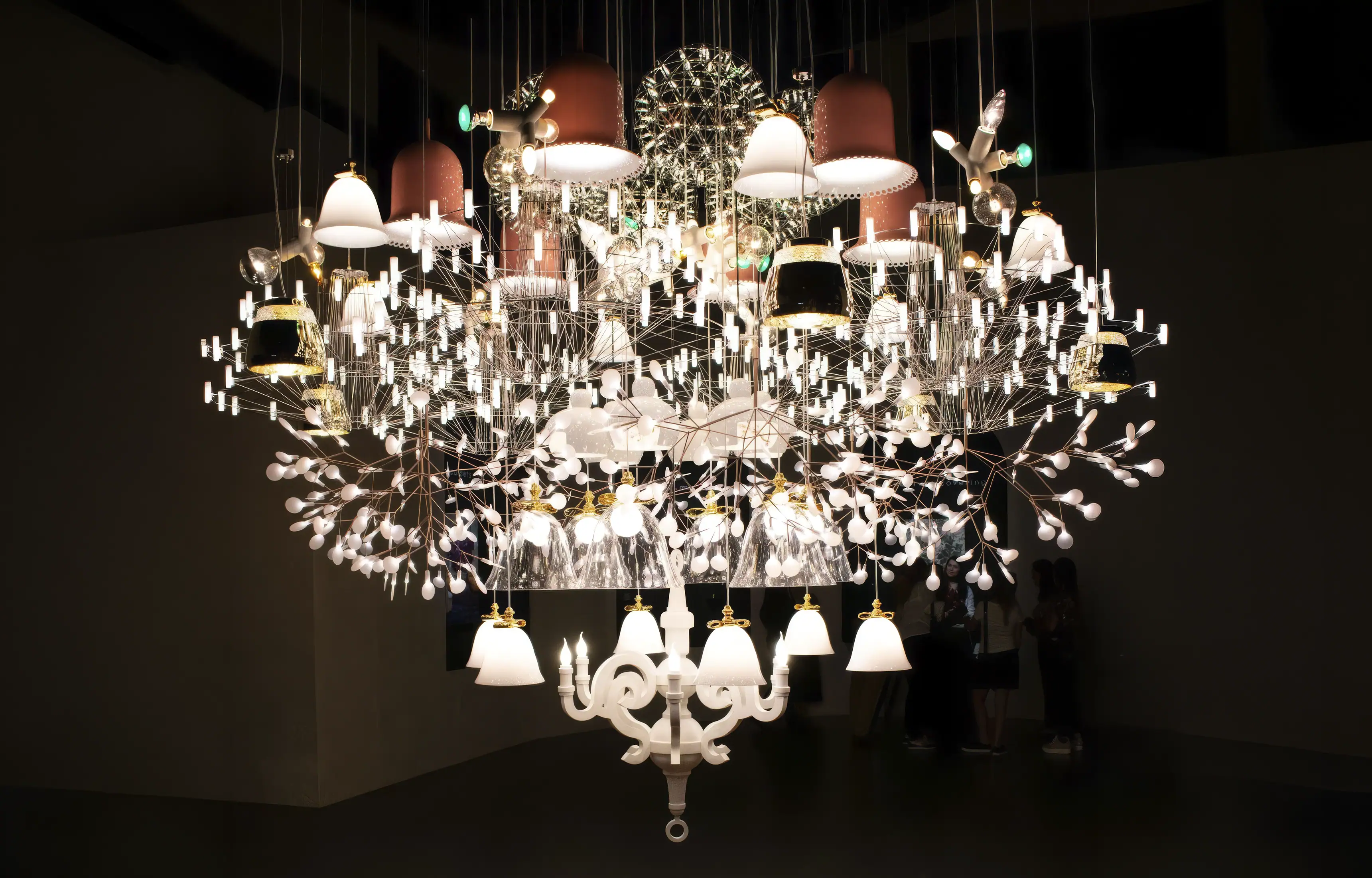 Moooi’s 2018 Milan Show Put One Catalogue in Four Different Hands