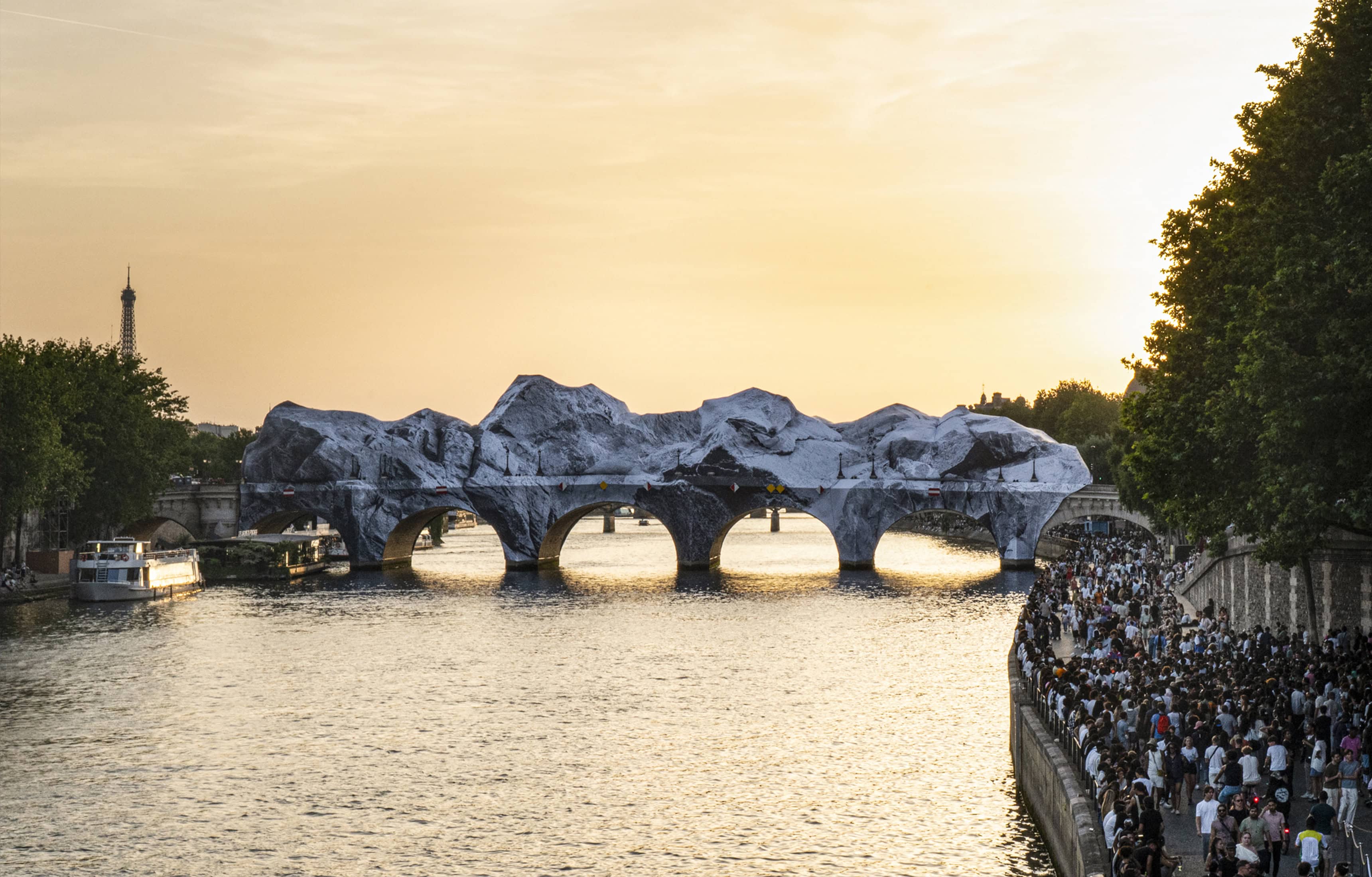 The Repair Marks JR Refused to Hide on the Pont Neuf