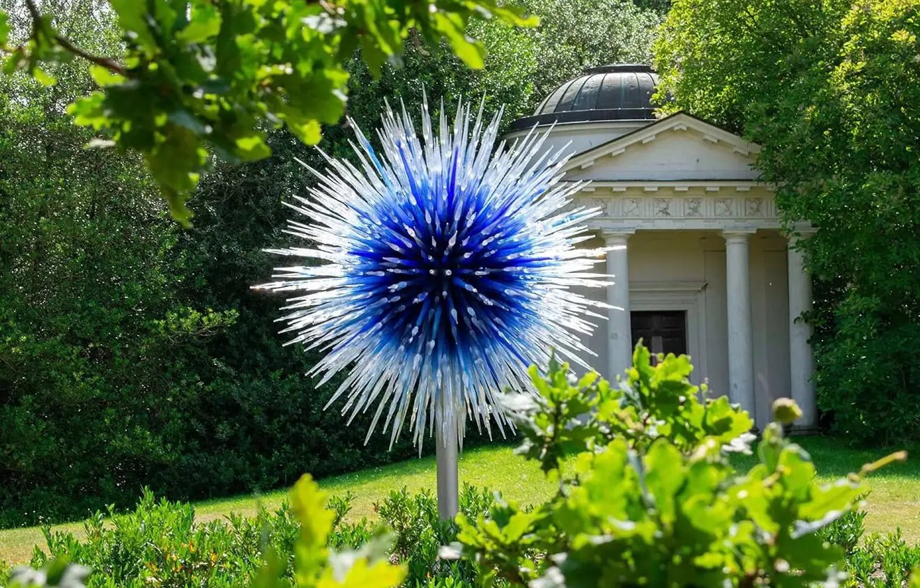 Glass Among the Glasshouses: Dale Chihuly’s Reflections on Nature at Kew